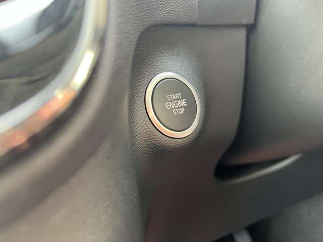 VOLVO XC40 2023 Image 31