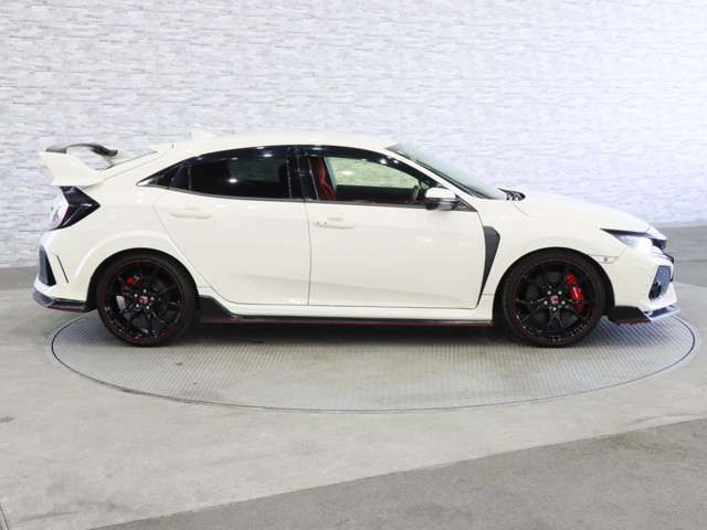 HONDA CIVIC HATCHBACK 2019 Image 31