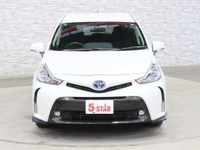 TOYOTA PRIUS ALPHA 2015 Image 31