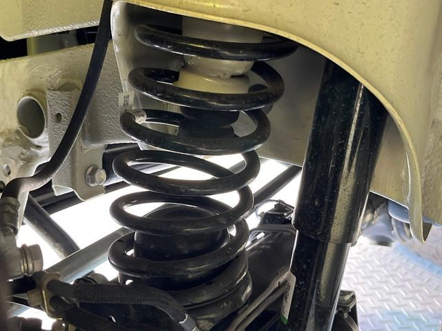 SUZUKI JIMNY NOMADE 2025 Image 31