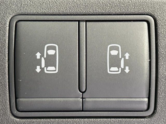 NISSAN SERENA  S-HYBRID 2017 Image 31