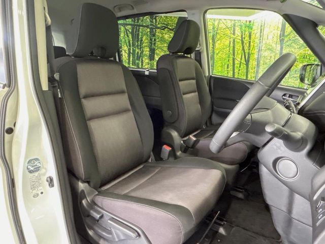 NISSAN SERENA  S-HYBRID 2017 Image 31