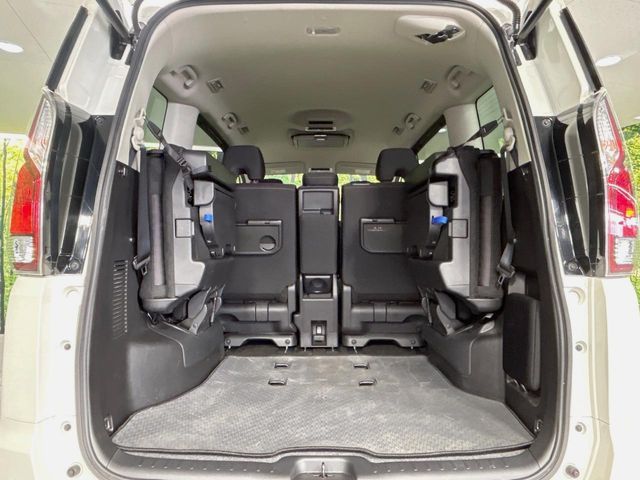 NISSAN SERENA  S-HYBRID 2017 Image 31