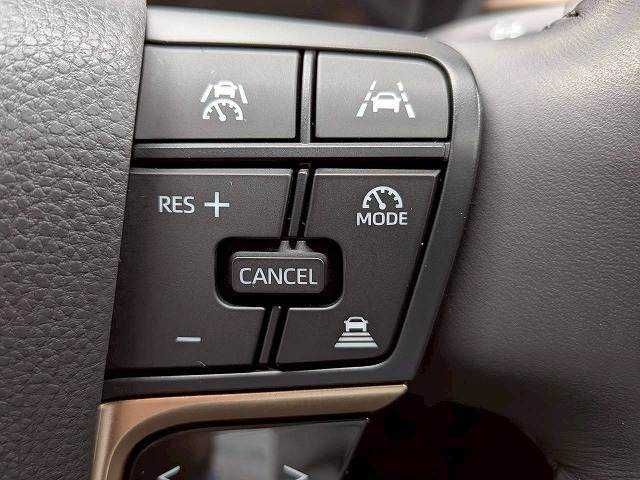 TOYOTA CROWN CROSSOVER 2023 Image 31