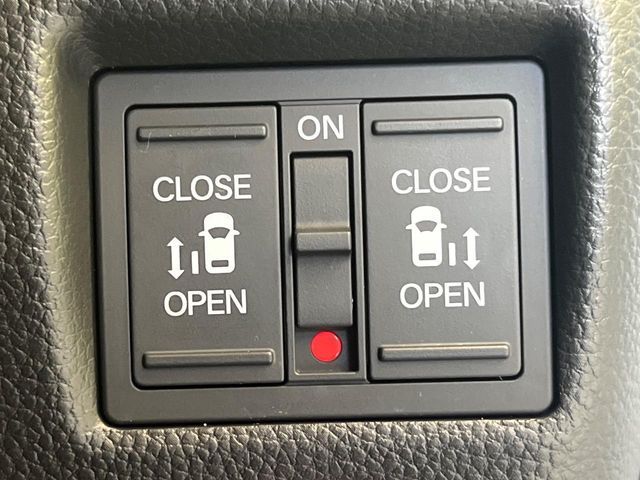 HONDA N BOX CUSTOM 2023 Image 31