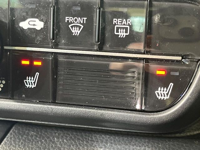 HONDA N BOX CUSTOM 2023 Image 31