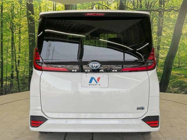 TOYOTA NOAH HYBRID 2024 Image 31