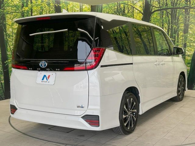 TOYOTA NOAH HYBRID 2024 Image 31