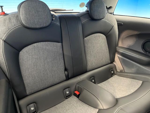 BMW MINI COOPER D 2021 Image 31