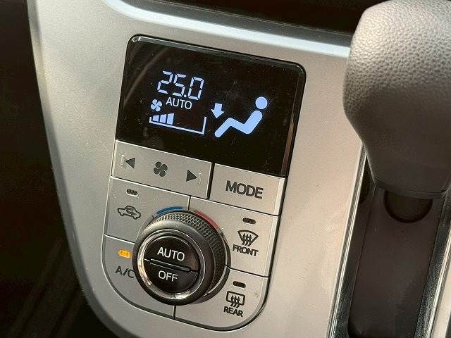 DAIHATSU CAST ACTIVA 2016 Image 31