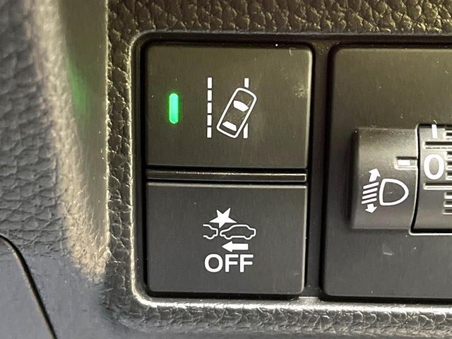 HONDA N BOX CUSTOM 2021 Image 31