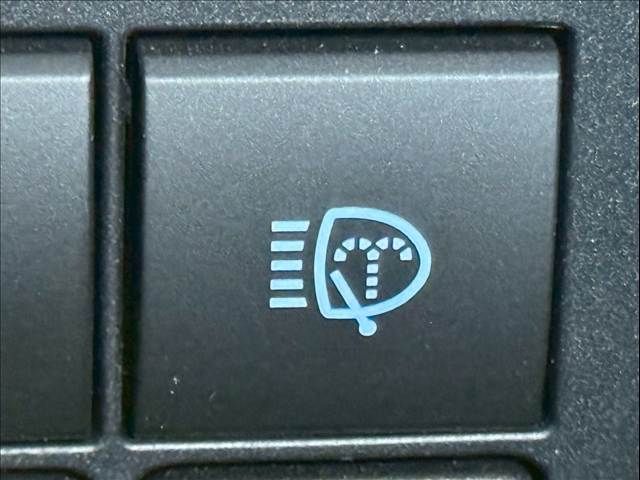 TOYOTA LANDCRUISER PRADO 2021 Image 31