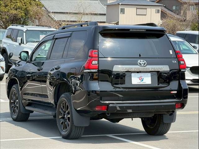 TOYOTA LANDCRUISER PRADO 2021 Image 31