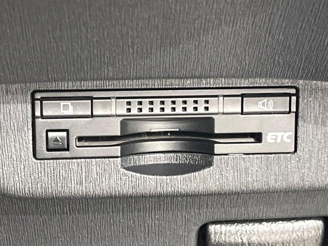 TOYOTA PRIUS 2014 Image 31