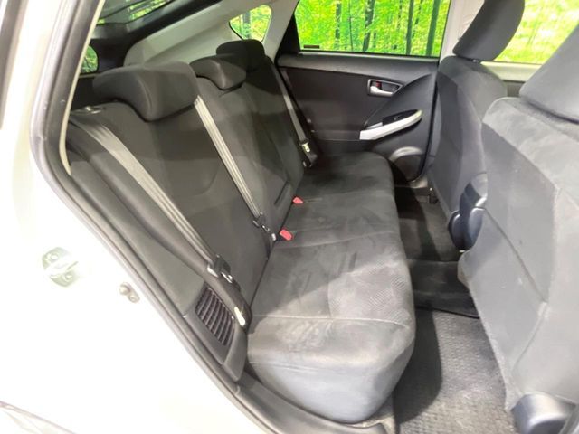 TOYOTA PRIUS 2014 Image 31