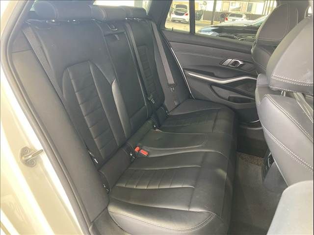 BMW 3SERIES TOURING 2023 Image 31