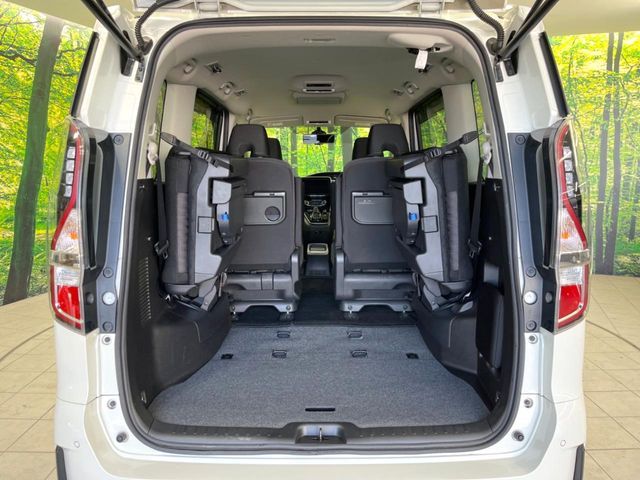 NISSAN SERENA  WG 2021 Image 31