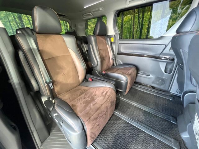 TOYOTA ALPHARD 4WD 2013 Image 31