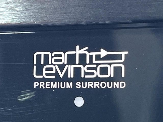 TOYOTA LEXUS IS300H 2023 Image 31