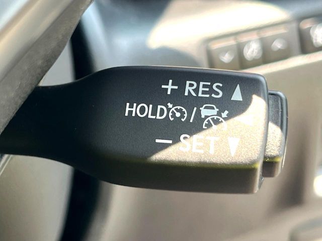 TOYOTA LEXUS IS300H 2023 Image 31