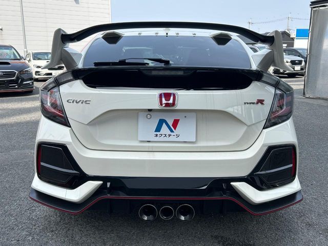 HONDA CIVIC HATCHBACK 2018 Image 31