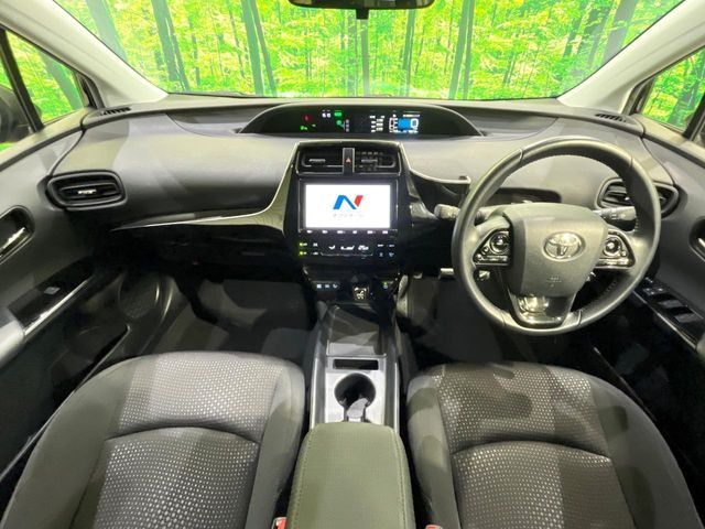 TOYOTA PRIUS 4WD 2019 Image 31