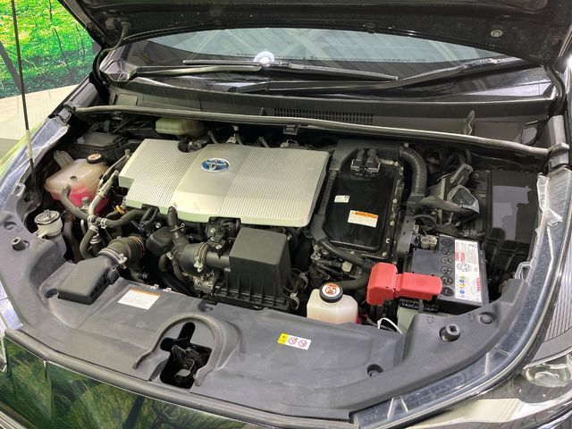 TOYOTA PRIUS 4WD 2019 Image 31