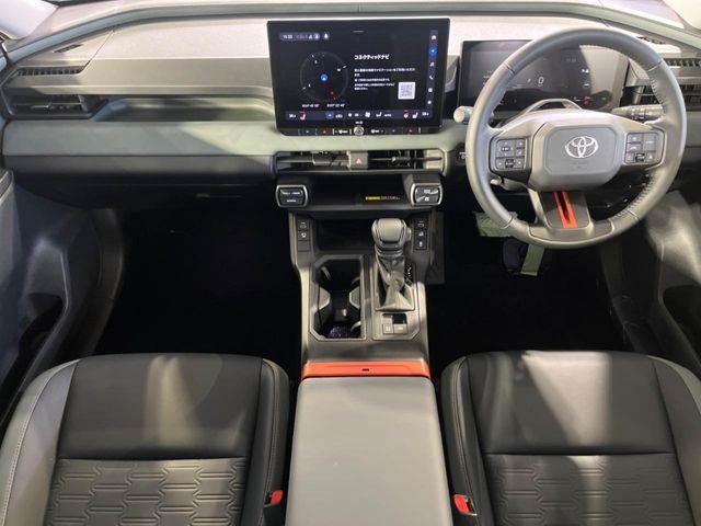 TOYOTA RAV4 HYBRID 4WD 2026 Image 31