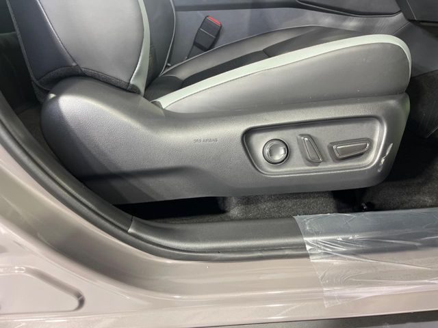 TOYOTA RAV4 HYBRID 4WD 2026 Image 31