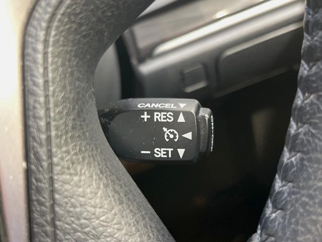 TOYOTA CROWN SEDAN HYBRID 2014 Image 31