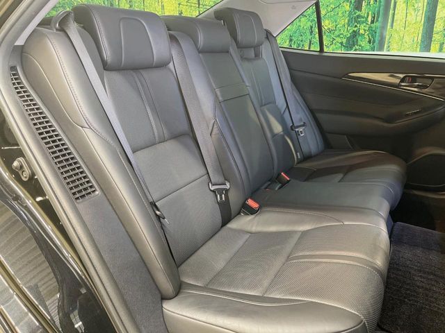 TOYOTA CROWN SEDAN HYBRID 2014 Image 31