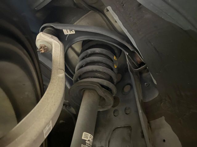 TOYOTA CROWN SEDAN HYBRID 2014 Image 31