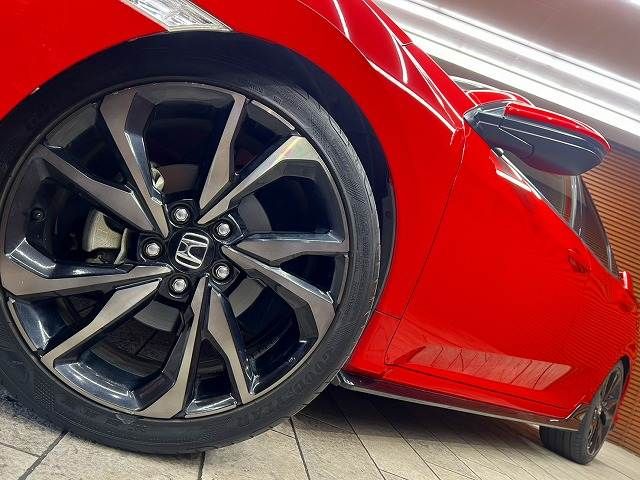 HONDA CIVIC HATCHBACK 2017 Image 31