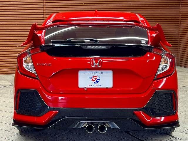 HONDA CIVIC HATCHBACK 2017 Image 31