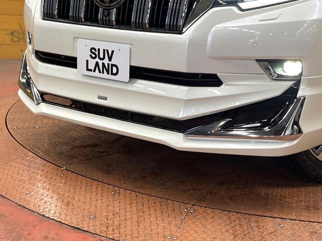 TOYOTA LANDCRUISER PRADO 2023 Image 31