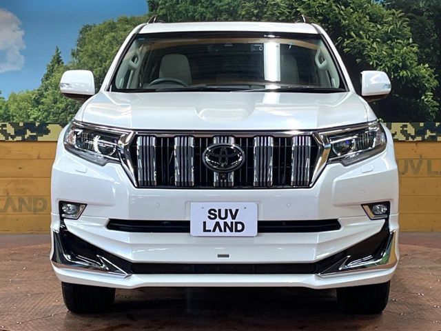 TOYOTA LANDCRUISER PRADO 2023 Image 31