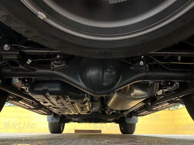 TOYOTA LANDCRUISER PRADO 2023 Image 31