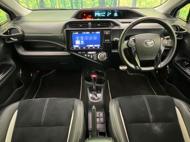 TOYOTA AQUA 2014 Image 31