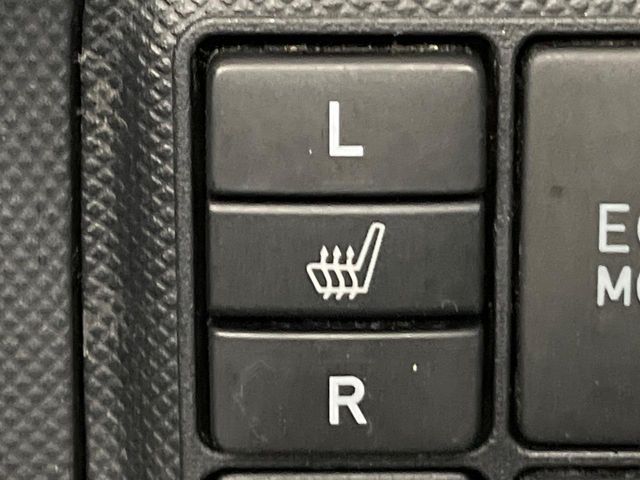 TOYOTA AQUA 2014 Image 31