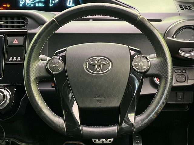 TOYOTA AQUA 2014 Image 31