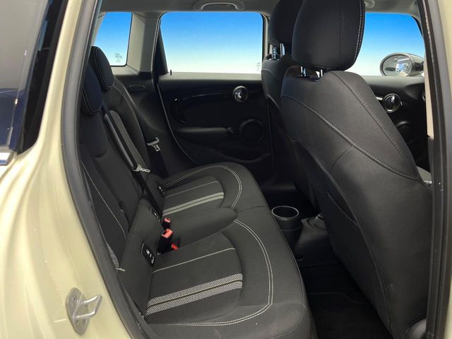 BMW MINI COOPER S 5DOOR 2021 Image 31