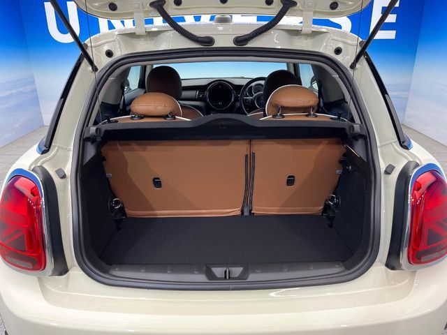 BMW MINI ONE 2018 Image 31