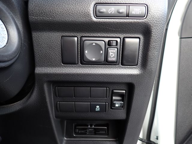 NISSAN CARAVAN VAN 1.2T 2WD 2023 Image 31