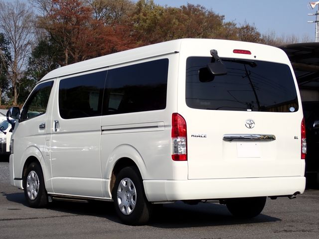 TOYOTA HIACE WAGON 2017 Image 31