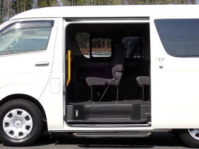 TOYOTA HIACE WAGON 2017 Image 31