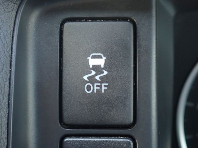 TOYOTA HIACE WAGON 2017 Image 31