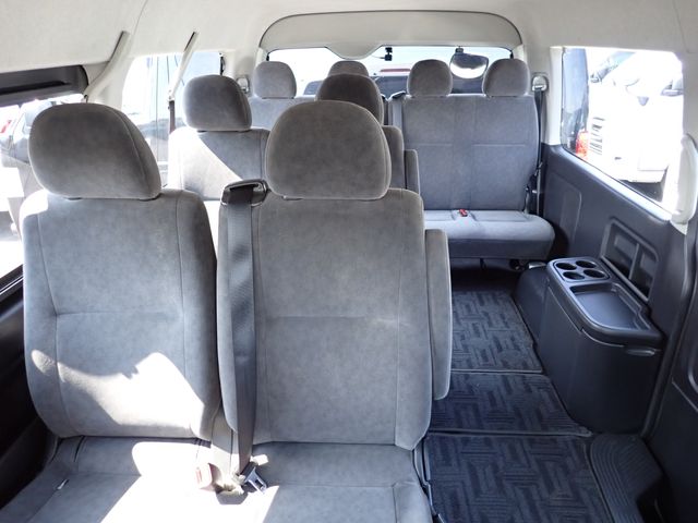 TOYOTA HIACE WAGON 2017 Image 31