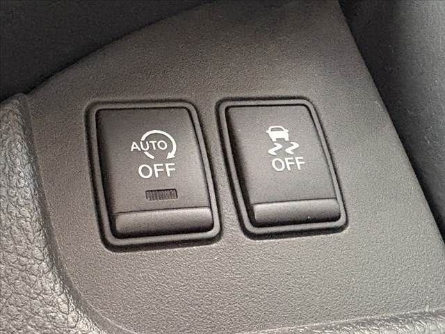 NISSAN SERENA  S-HYBRID 2015 Image 31