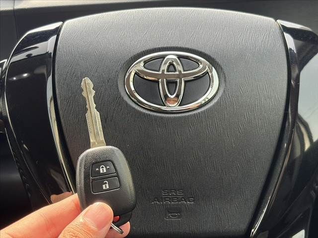 TOYOTA AQUA 2014 Image 31