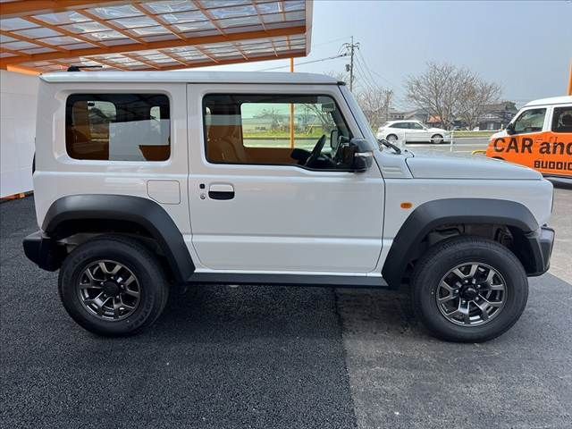 SUZUKI JIMNY SIERRA 2025 Image 31